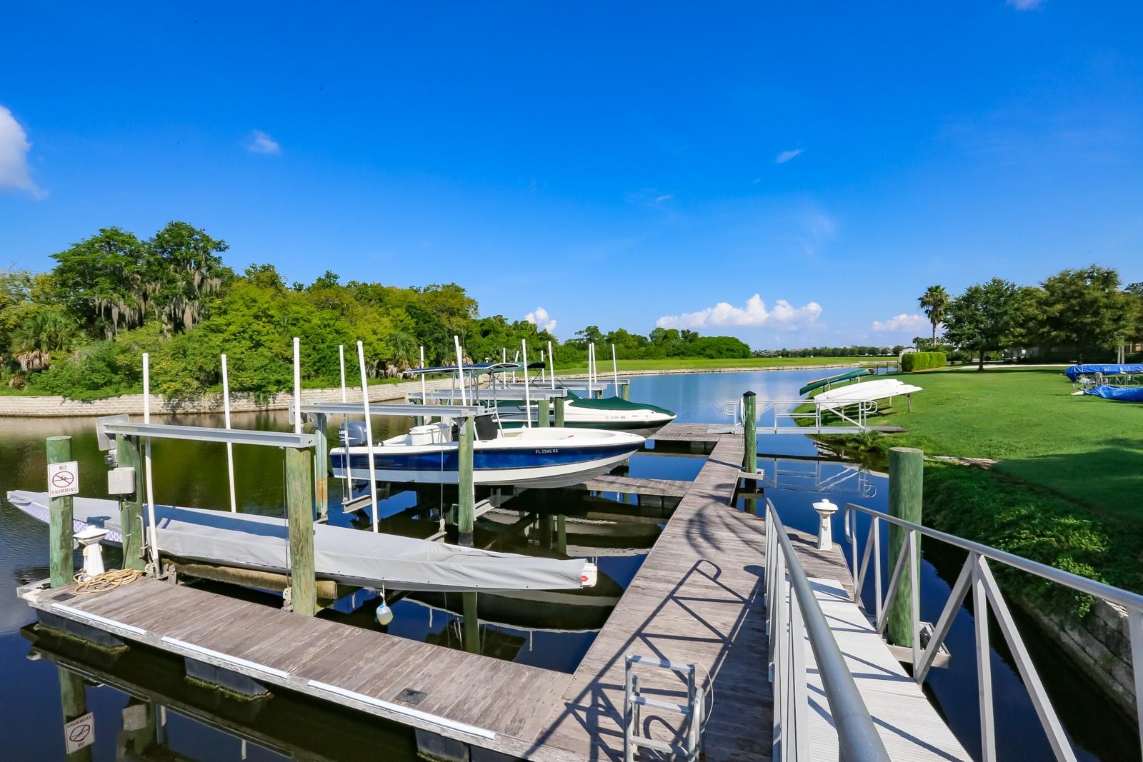 5615 GOLDEN ISLES DR, APOLLO BEACH, FL, 33572