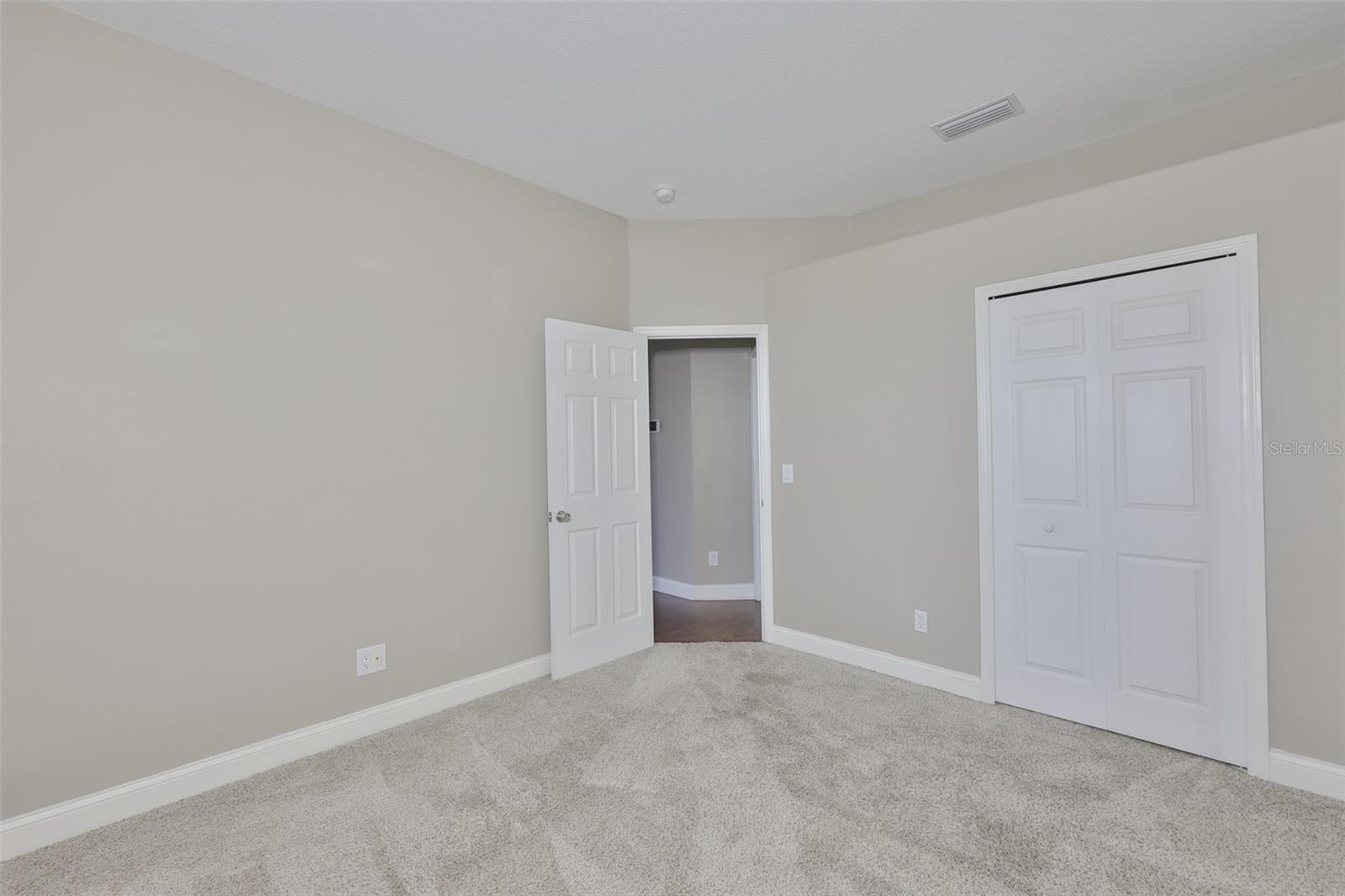 5615 GOLDEN ISLES DR, APOLLO BEACH, FL, 33572