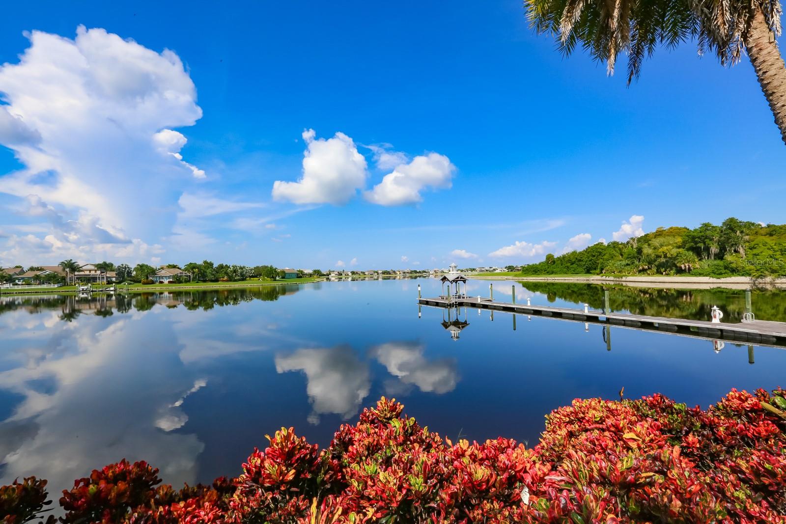 5615 GOLDEN ISLES DR, APOLLO BEACH, FL, 33572