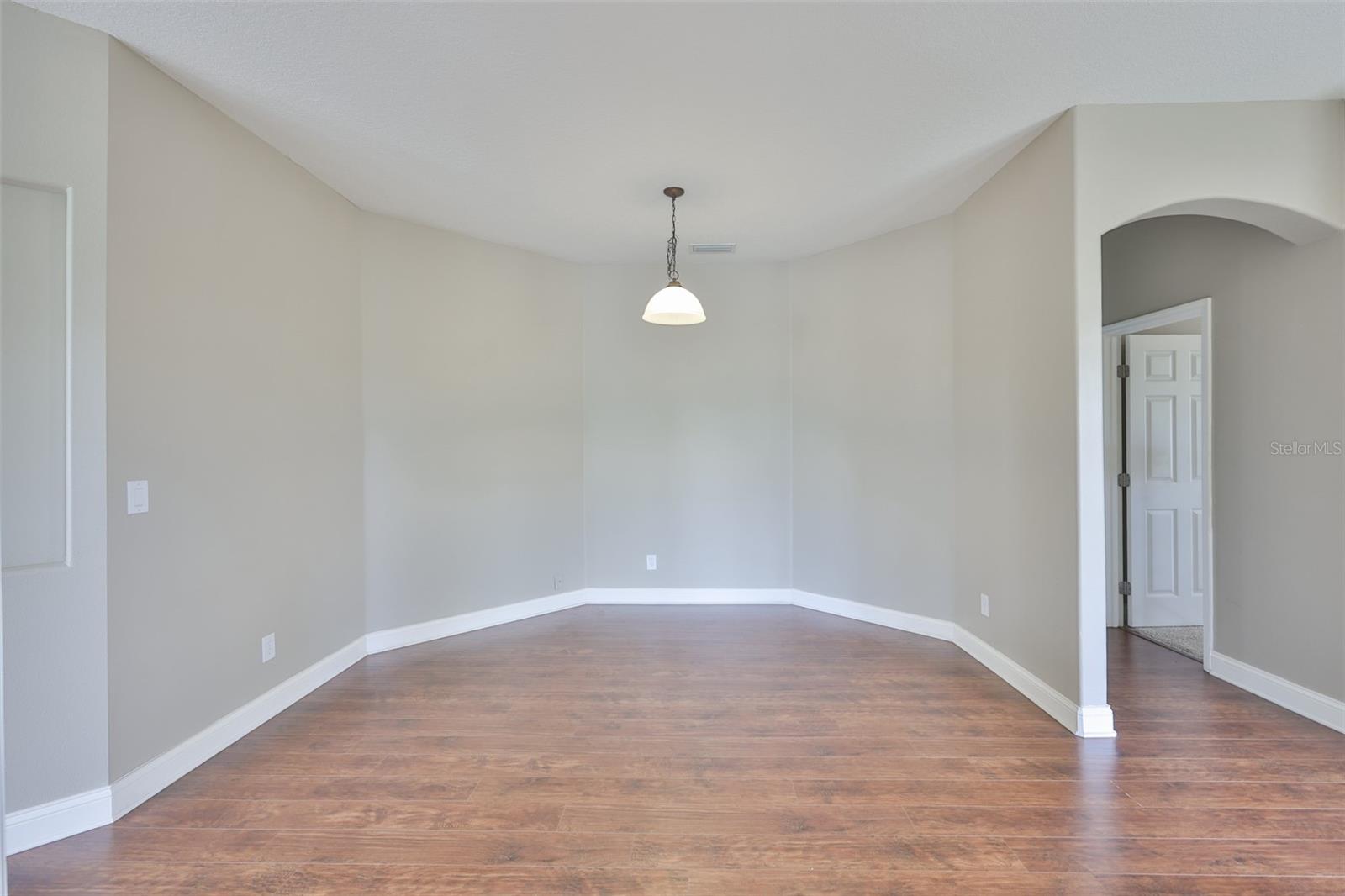 5615 GOLDEN ISLES DR, APOLLO BEACH, FL, 33572