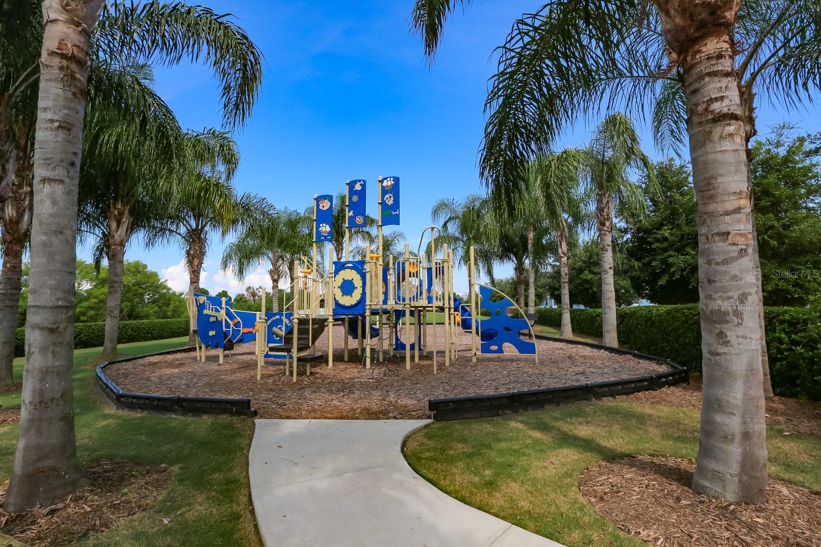 5615 GOLDEN ISLES DR, APOLLO BEACH, FL, 33572