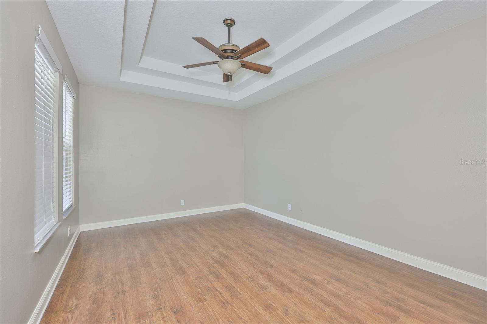 5615 GOLDEN ISLES DR, APOLLO BEACH, FL, 33572