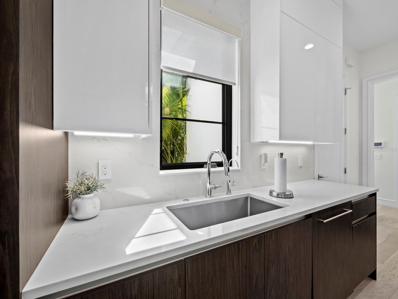 1717 ALTA VISTA ST, SARASOTA, FL, 34236