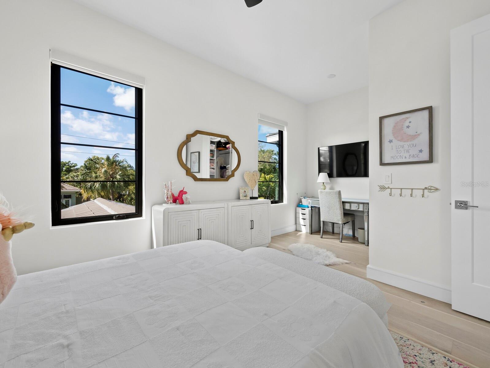 1717 ALTA VISTA ST, SARASOTA, FL, 34236