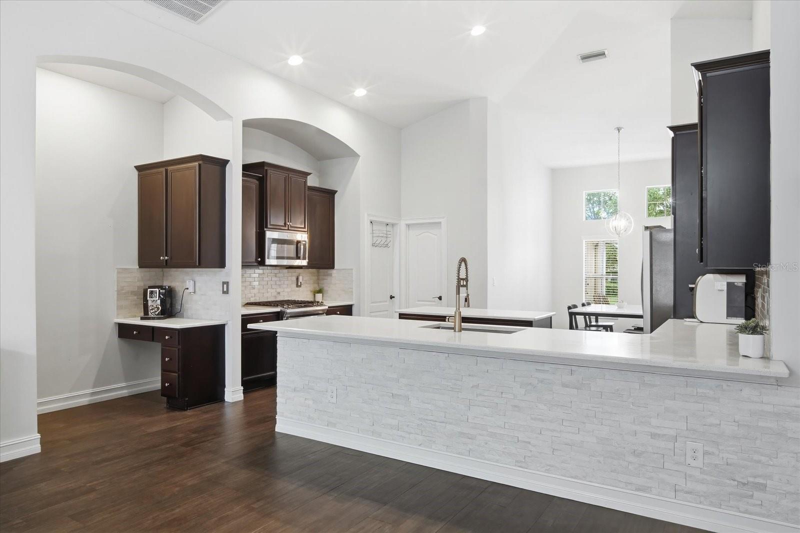 15526 STARLING CROSSING DR, LITHIA, FL, 33547