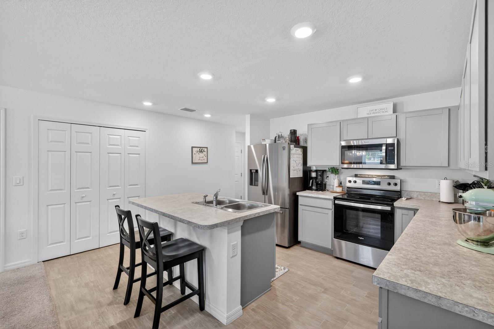 24 PIERCE LN, PALM COAST, FL, 32164