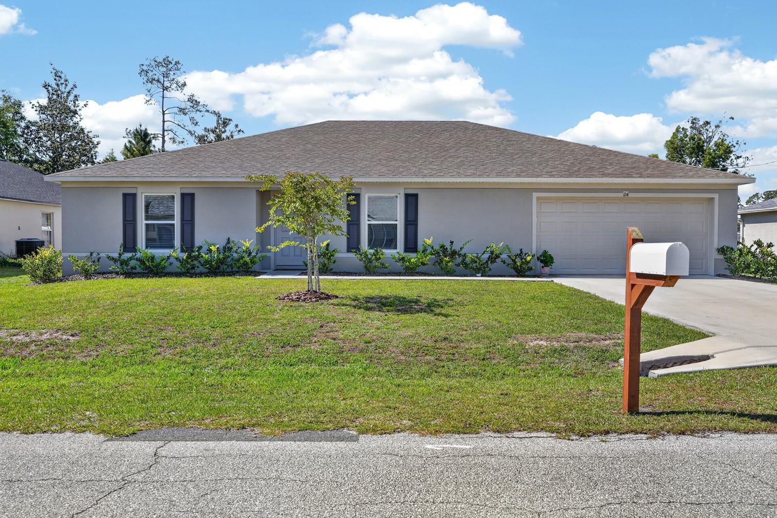 24 PIERCE LN, PALM COAST, FL, 32164