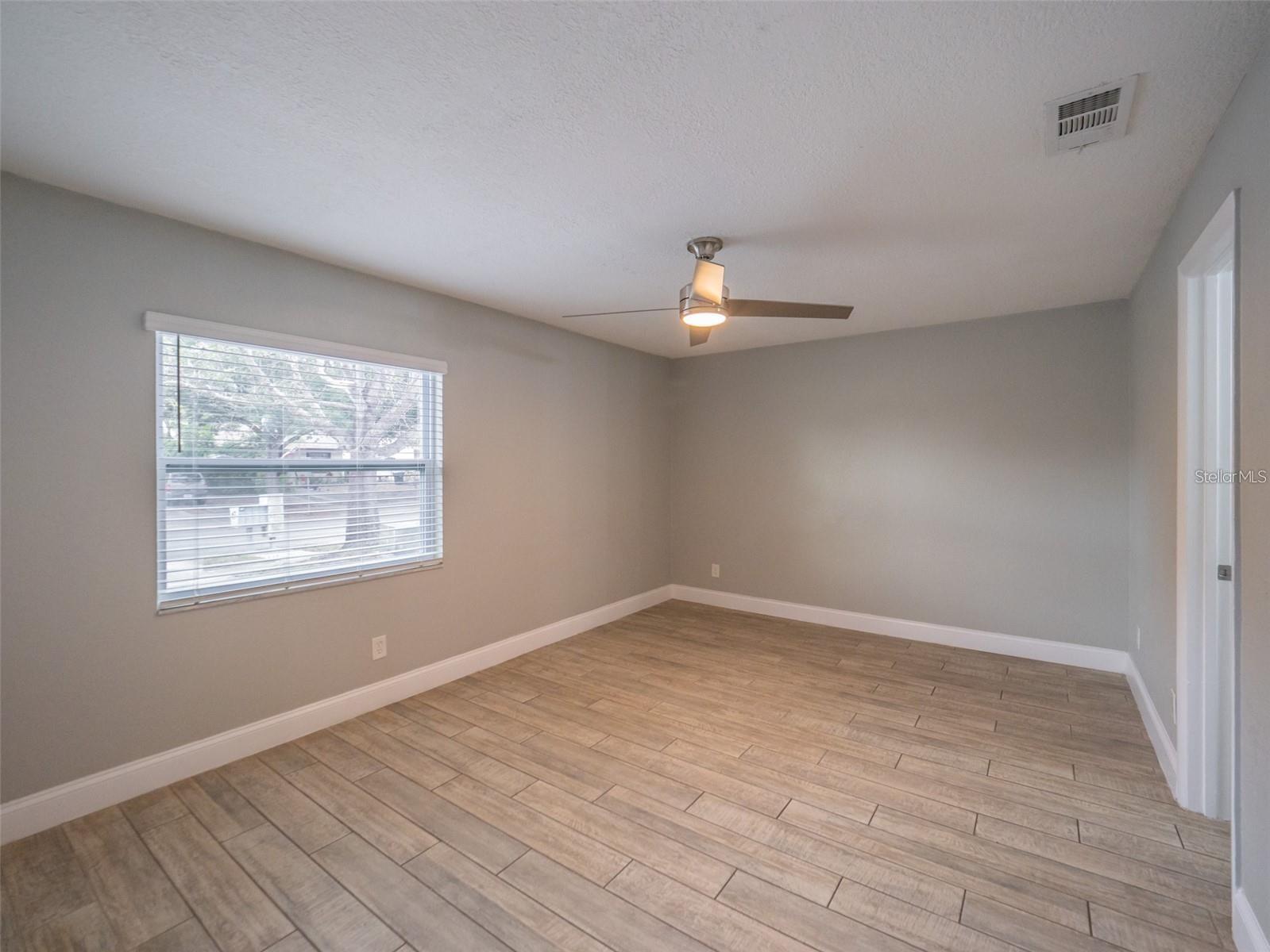 2419 RIO PINAR LAKES BLVD, ORLANDO, FL, 32822