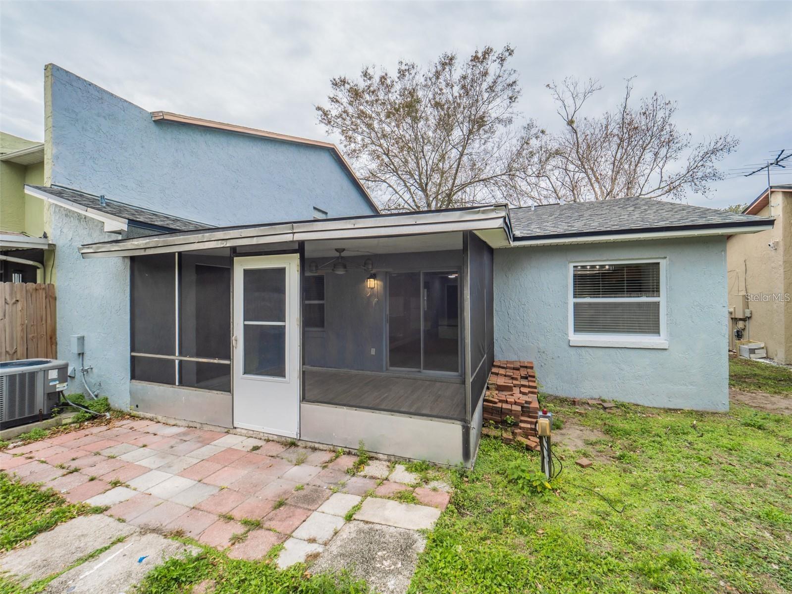 2419 RIO PINAR LAKES BLVD, ORLANDO, FL, 32822