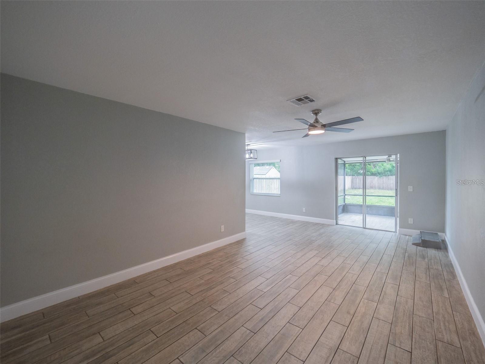 2419 RIO PINAR LAKES BLVD, ORLANDO, FL, 32822