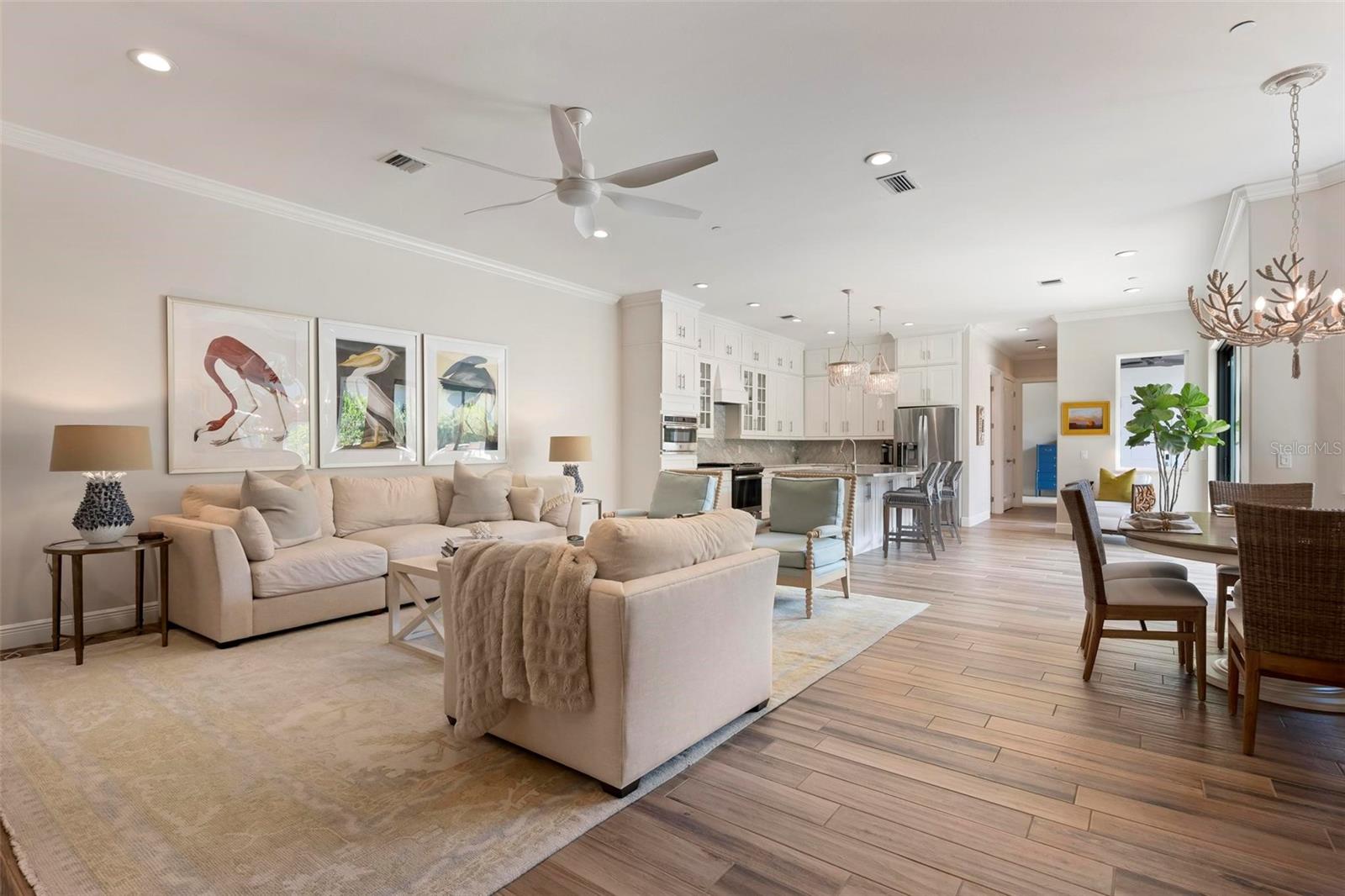 134 E TAMPA AVE, VENICE, FL, 34285