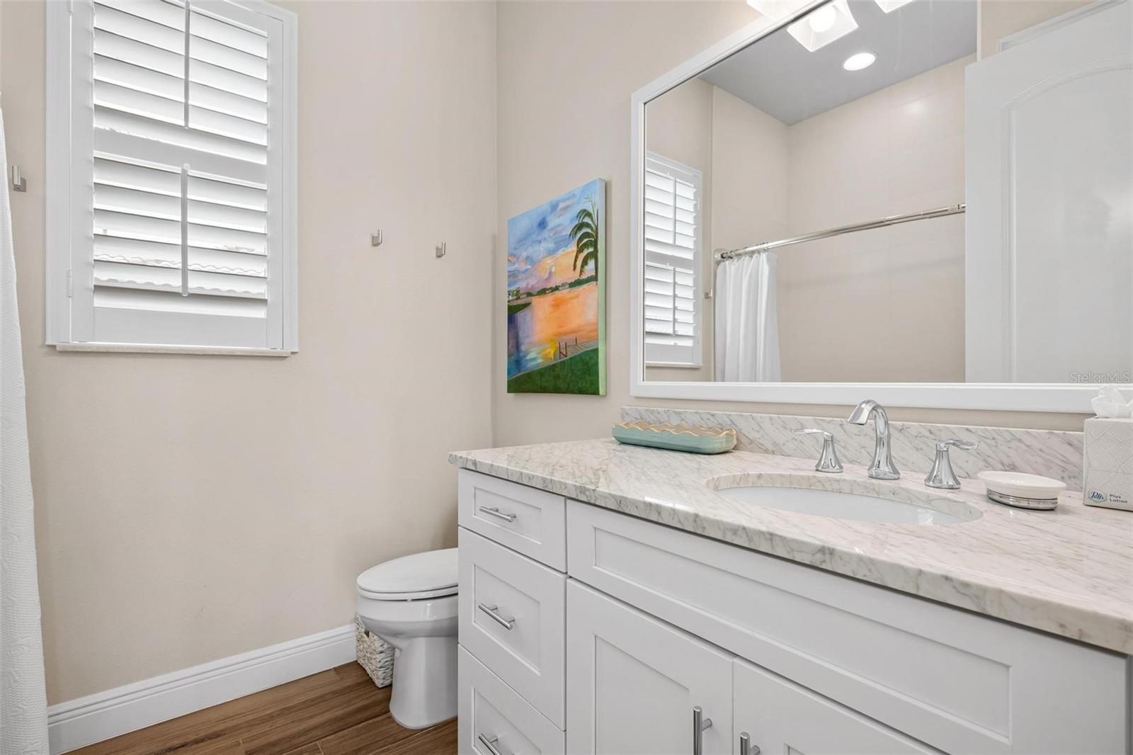 134 E TAMPA AVE, VENICE, FL, 34285