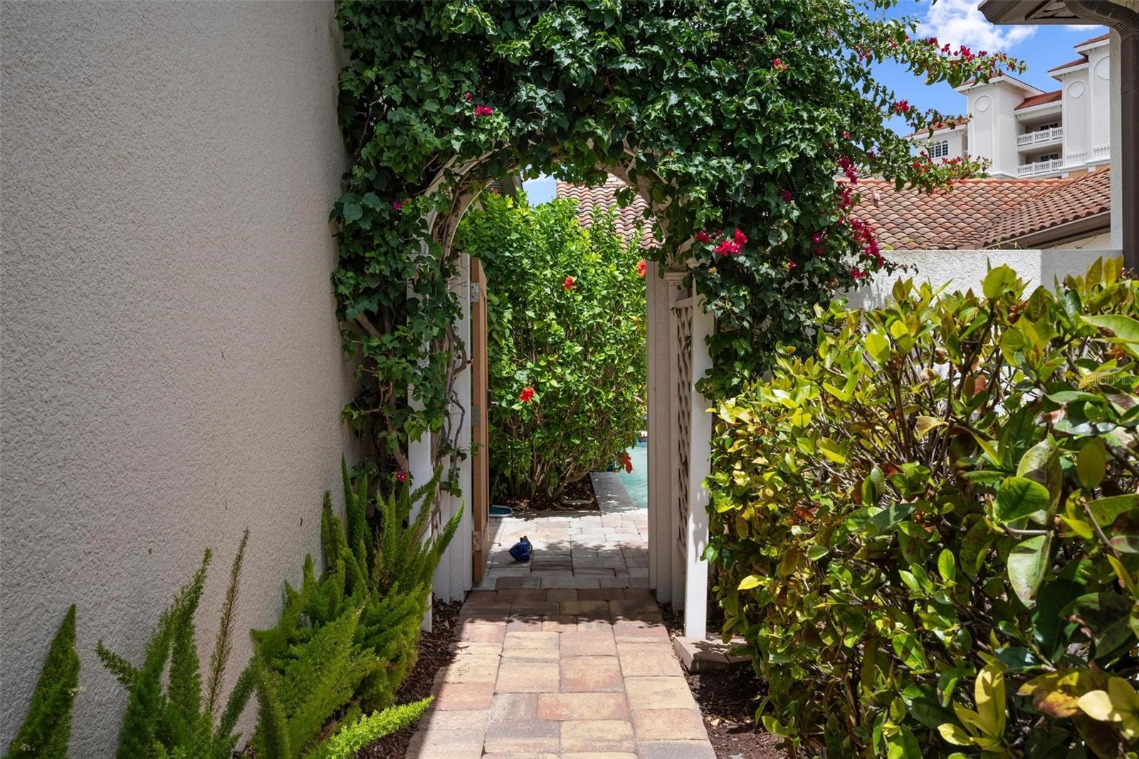 134 E TAMPA AVE, VENICE, FL, 34285