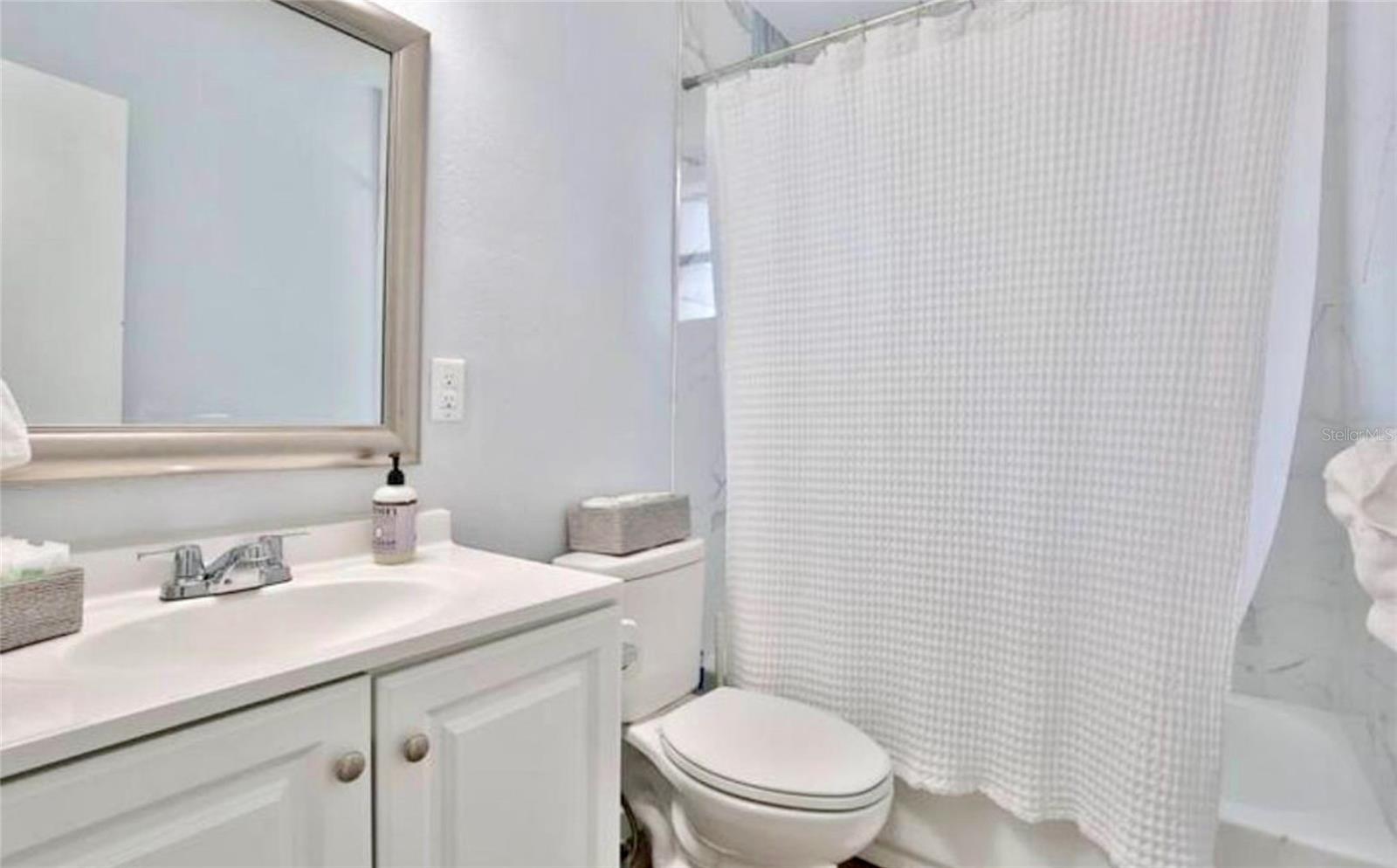 3113 MCINTOSH RD, SARASOTA, FL, 34232