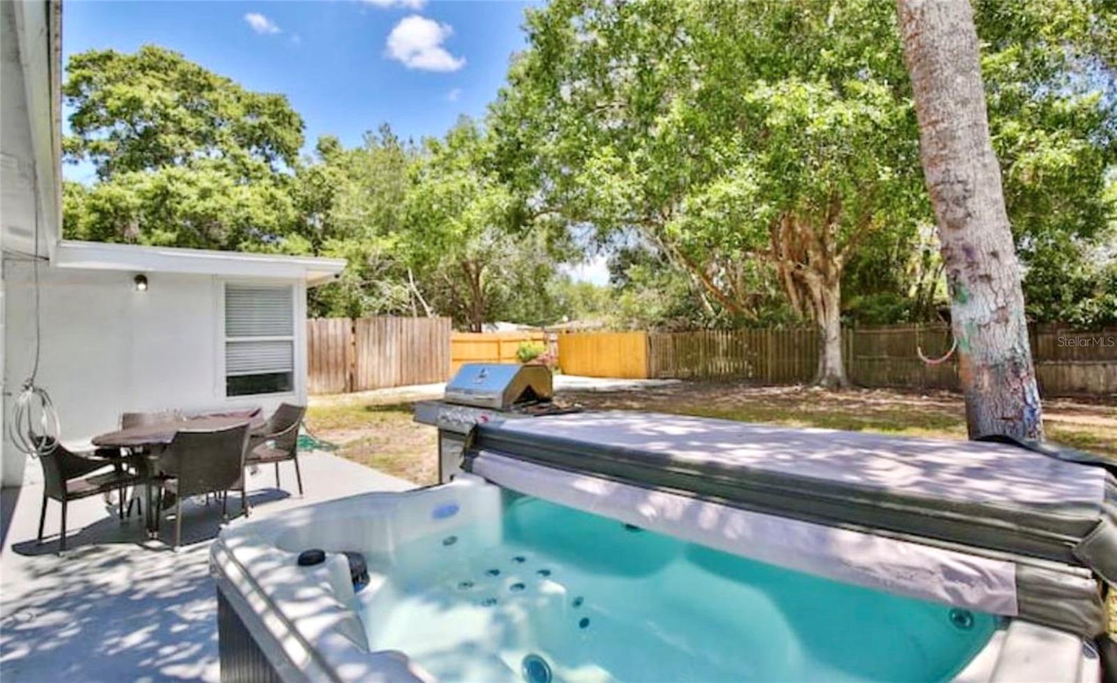 3113 MCINTOSH RD, SARASOTA, FL, 34232