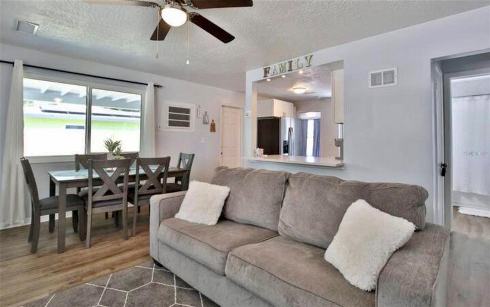 3113 MCINTOSH RD, SARASOTA, FL, 34232