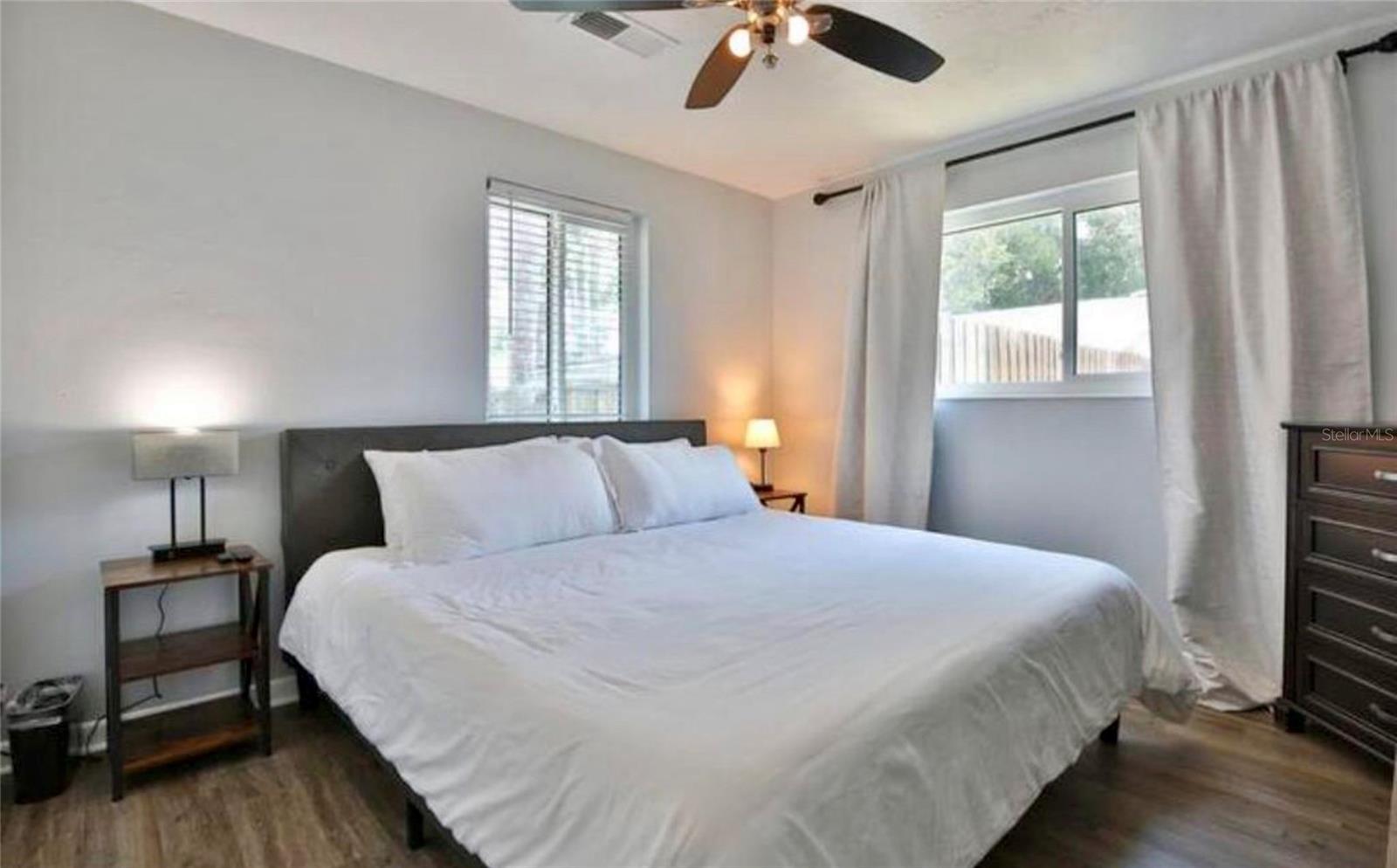 3113 MCINTOSH RD, SARASOTA, FL, 34232