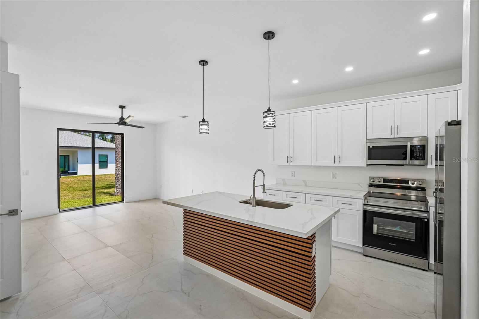 845/847 MEADOW RD, LEHIGH ACRES, FL, 33973