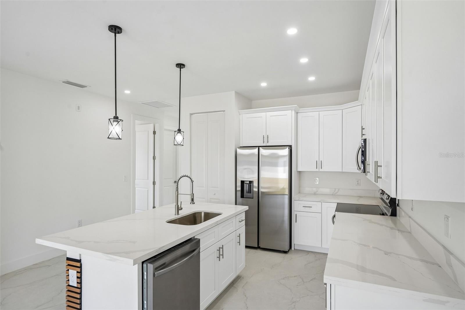 845/847 MEADOW RD, LEHIGH ACRES, FL, 33973