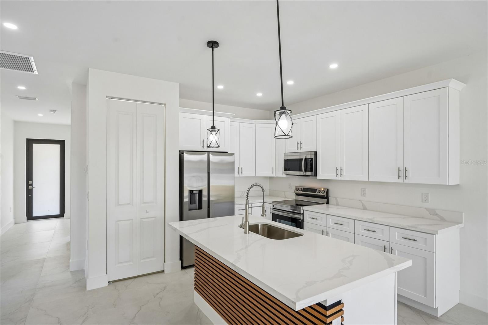 845/847 MEADOW RD, LEHIGH ACRES, FL, 33973