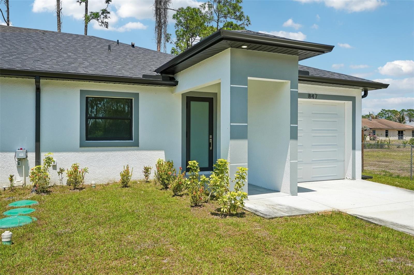 845/847 MEADOW RD, LEHIGH ACRES, FL, 33973