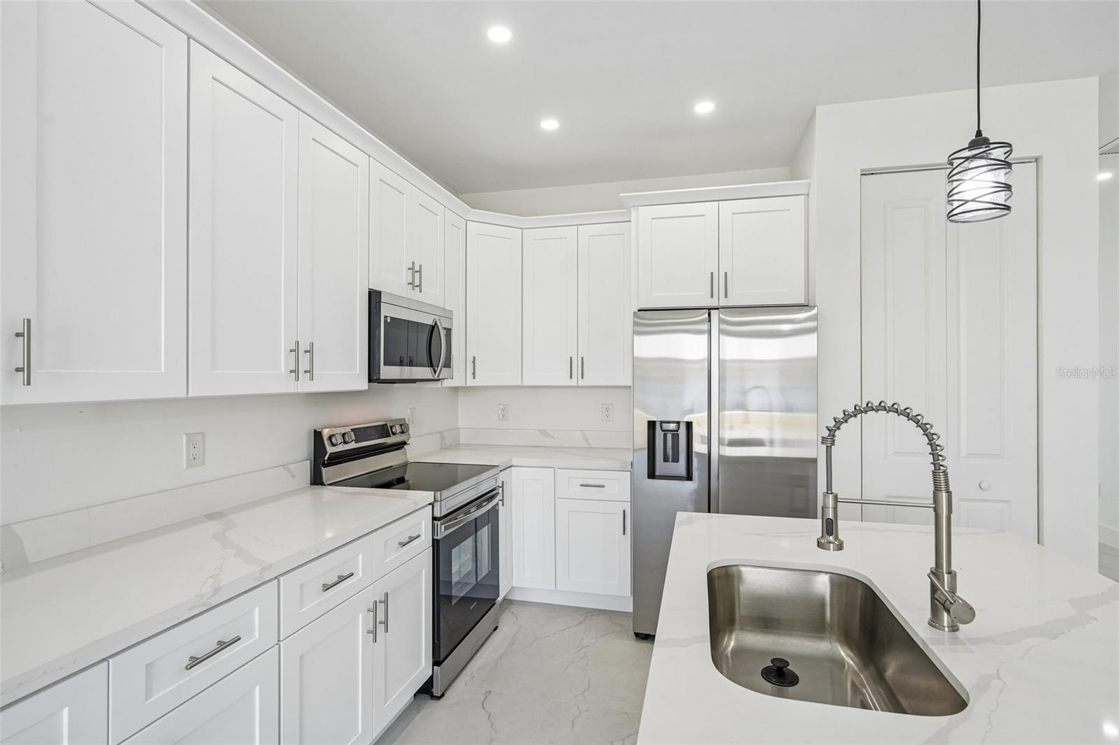 845/847 MEADOW RD, LEHIGH ACRES, FL, 33973