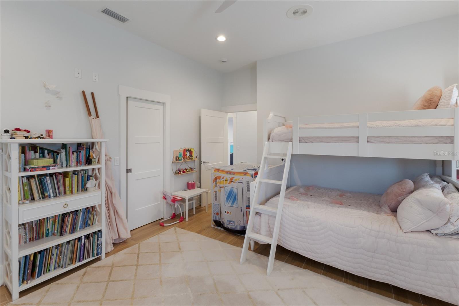 1519 RIVERVIEW LN, BRADENTON, FL, 34209