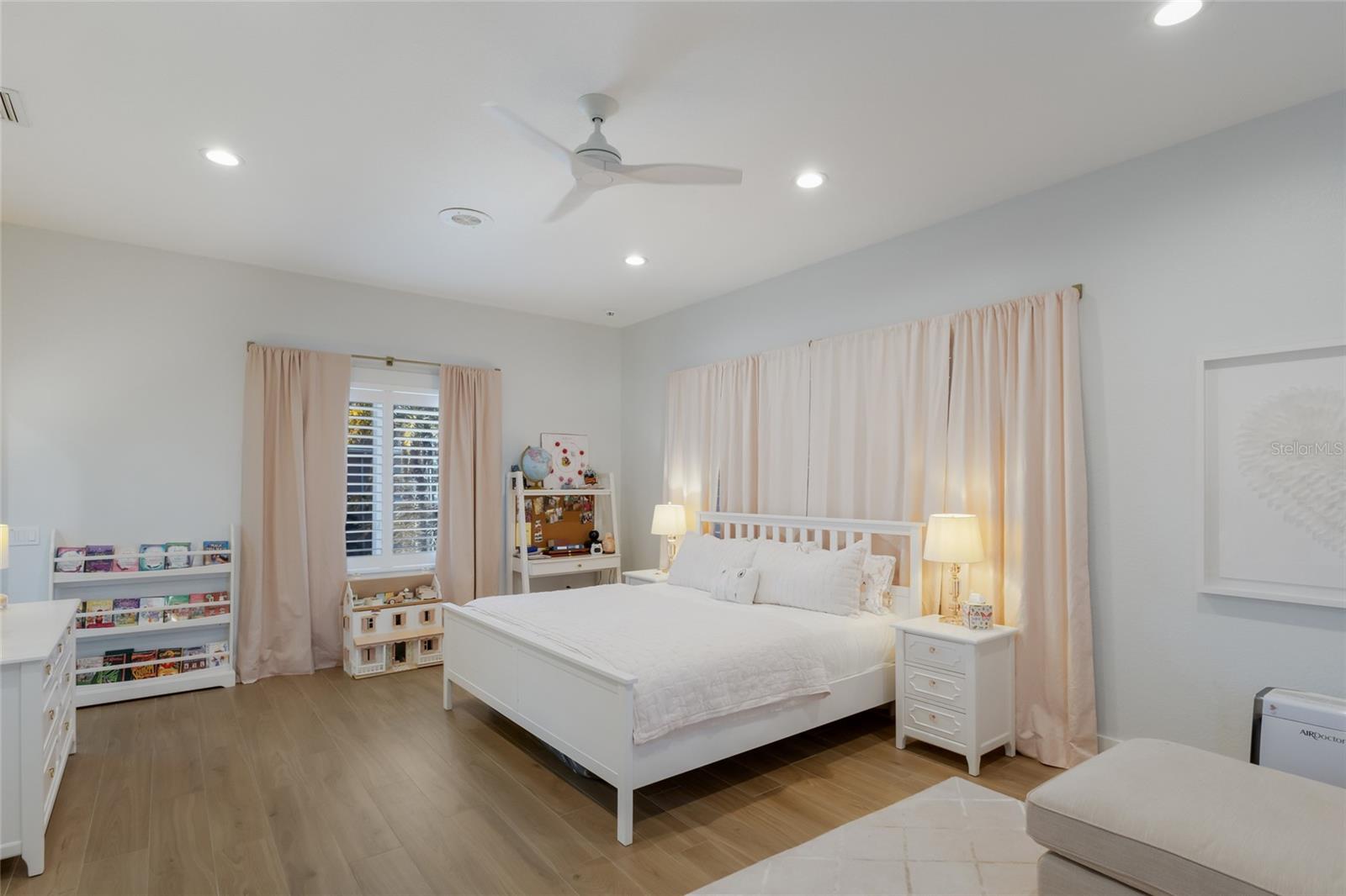 1519 RIVERVIEW LN, BRADENTON, FL, 34209