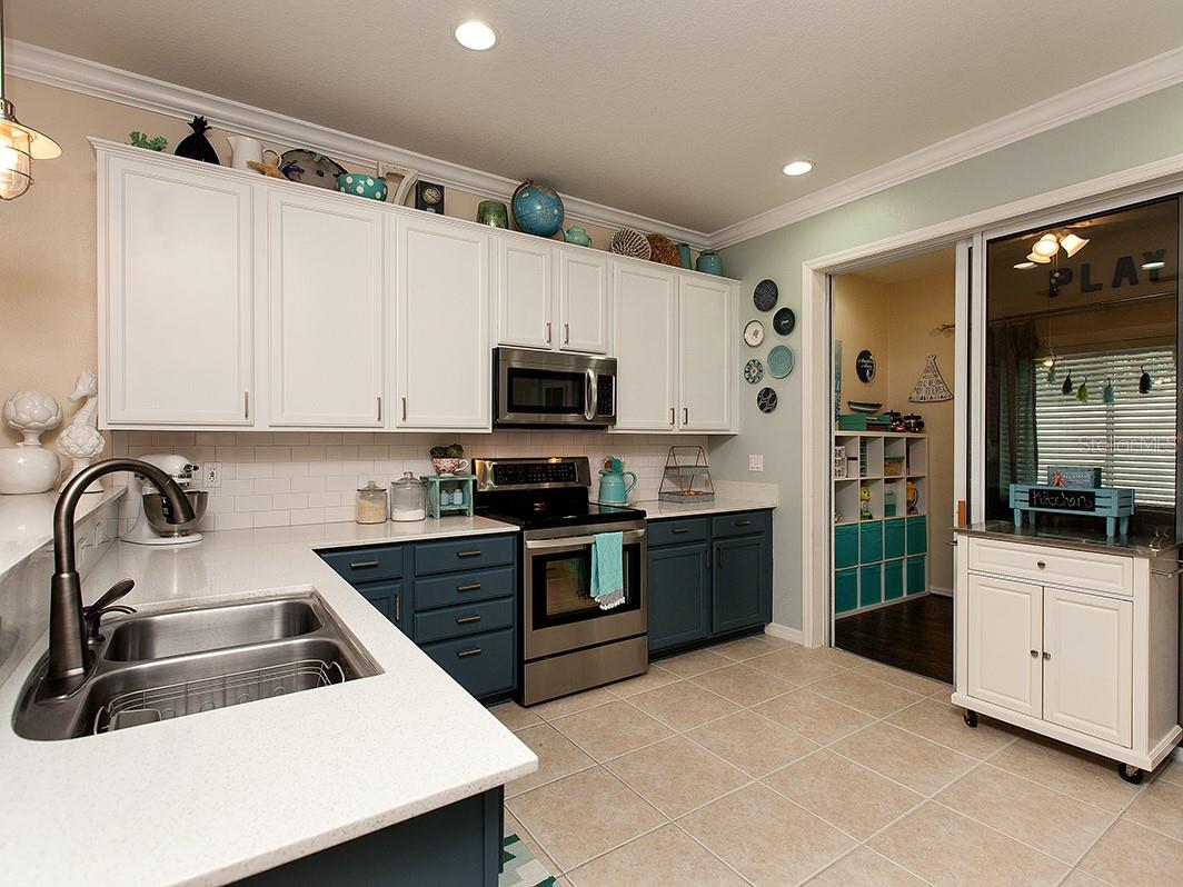 1331 DARYL DR, SARASOTA, FL, 34232