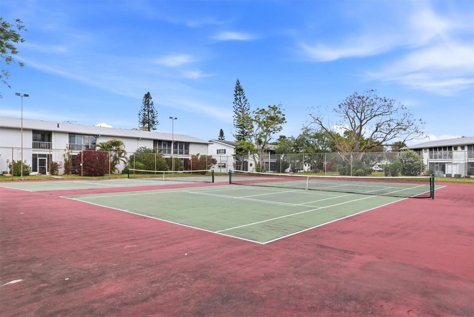 202 46TH AVENUE TER W #404, BRADENTON, FL, 34207