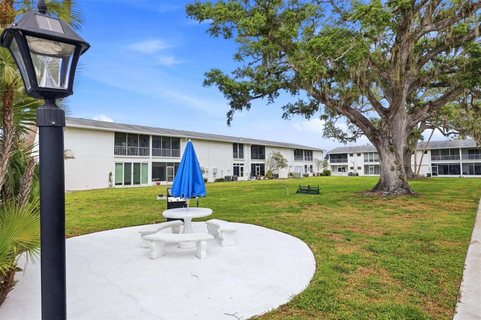 202 46TH AVENUE TER W #404, BRADENTON, FL, 34207