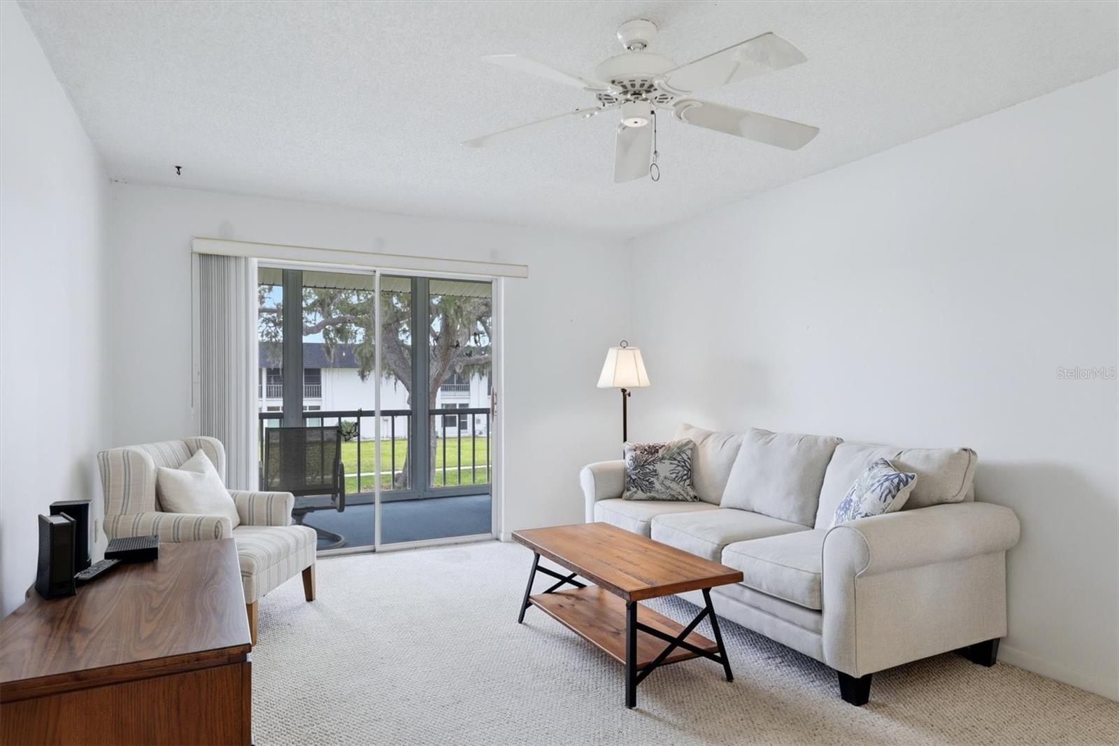 202 46TH AVENUE TER W #404, BRADENTON, FL, 34207
