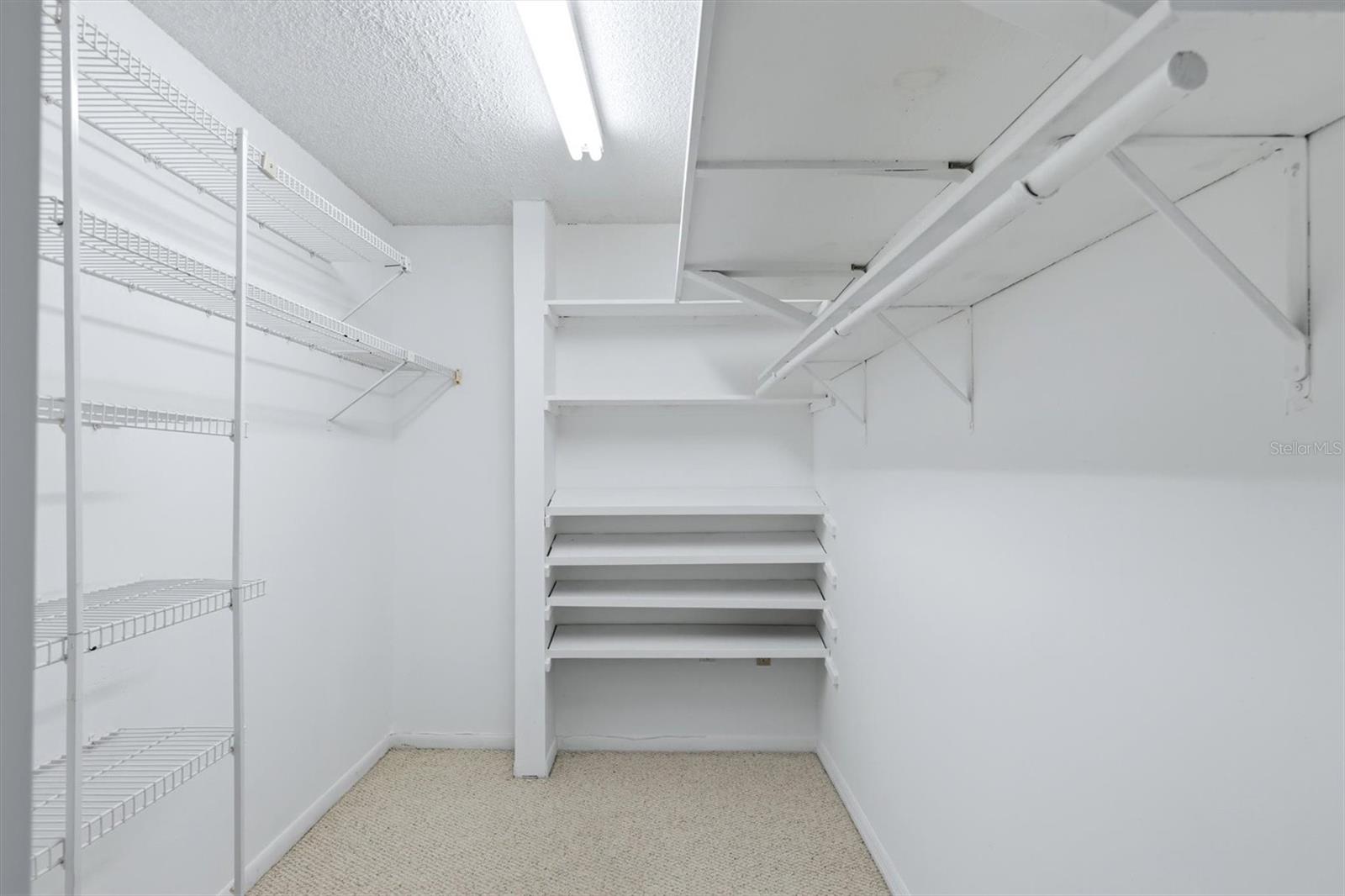 202 46TH AVENUE TER W #404, BRADENTON, FL, 34207