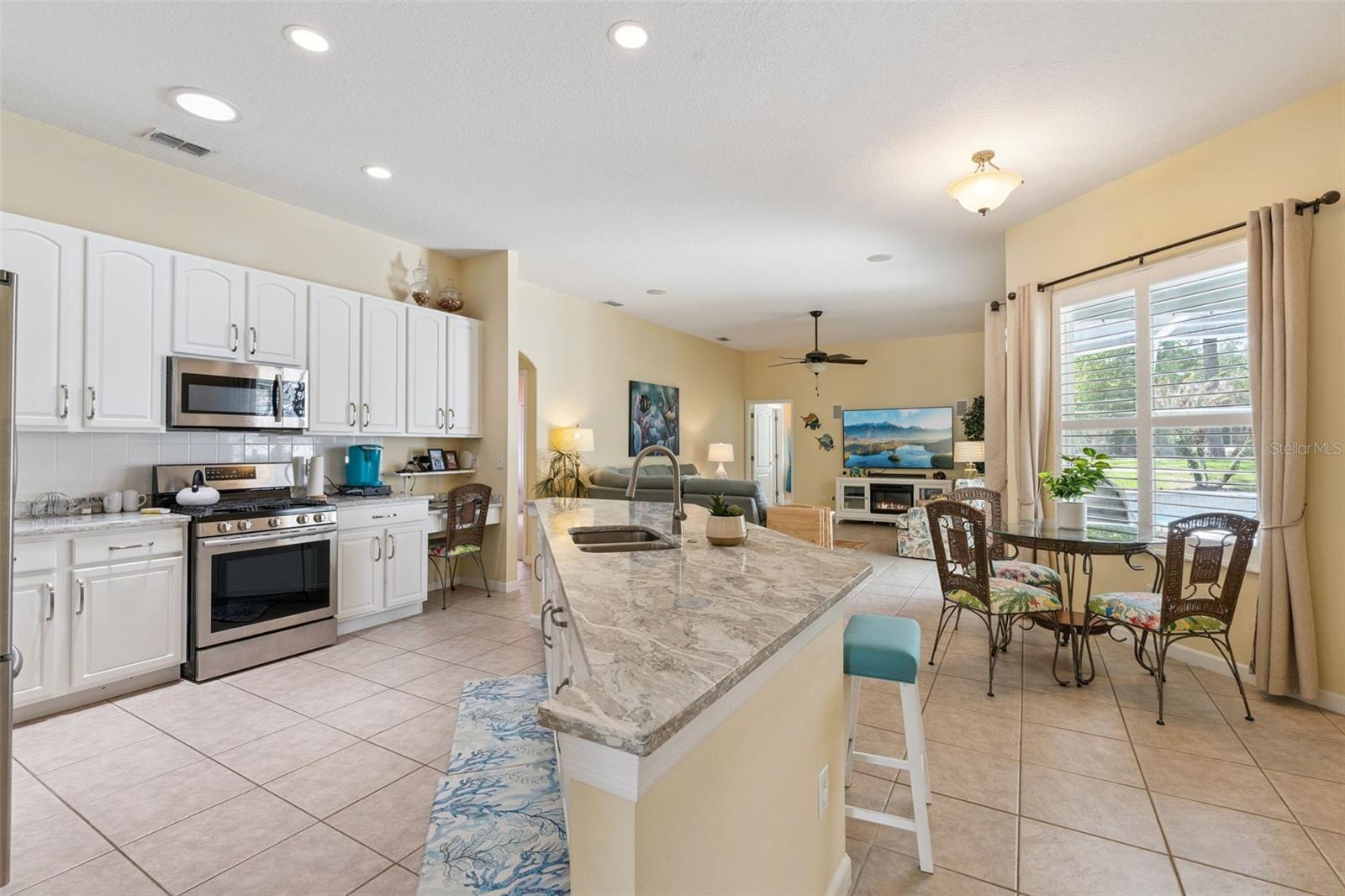 331 NORTH HAMPTON DR, DAVENPORT, FL, 33897