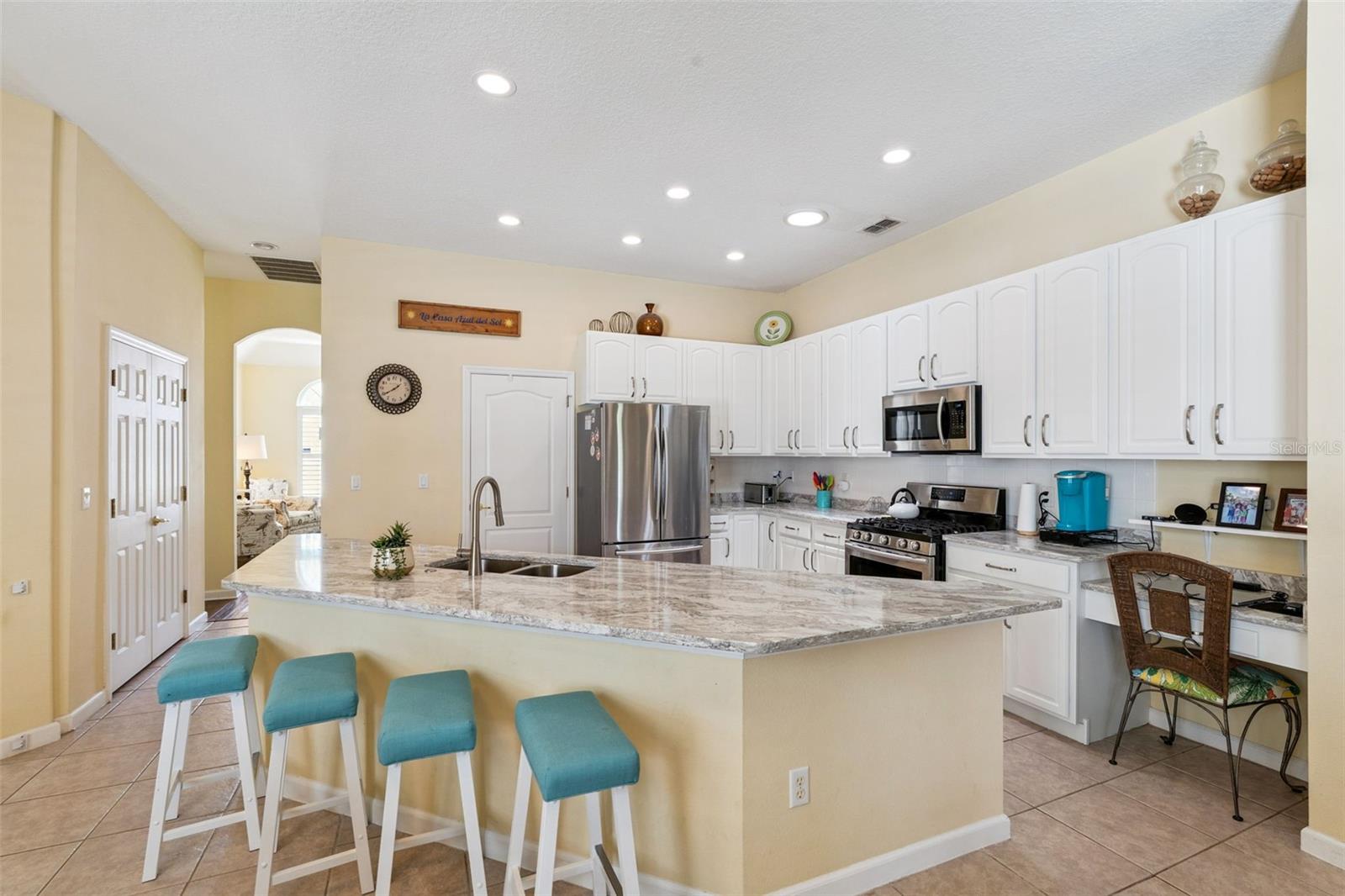 331 NORTH HAMPTON DR, DAVENPORT, FL, 33897