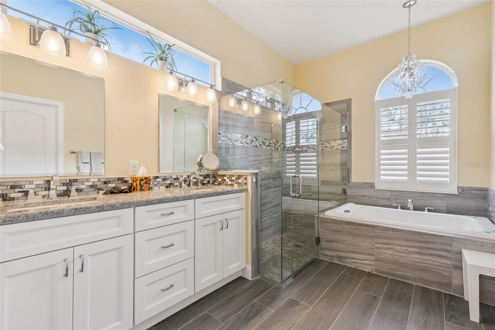 331 NORTH HAMPTON DR, DAVENPORT, FL, 33897