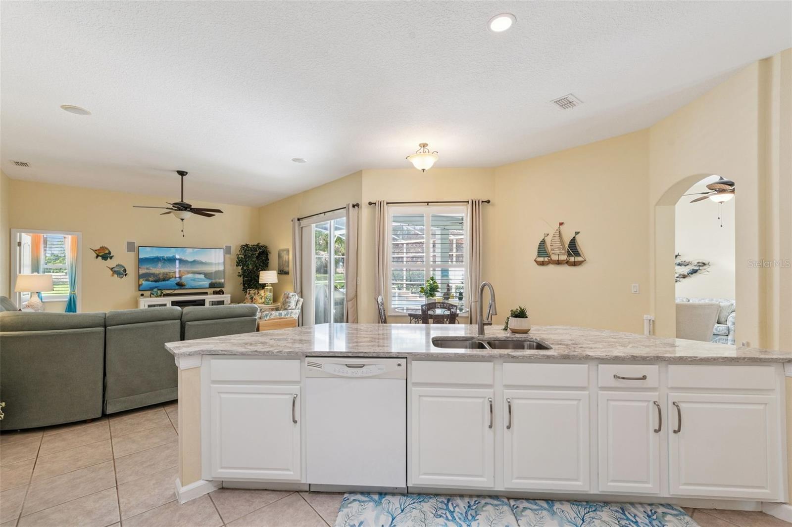 331 NORTH HAMPTON DR, DAVENPORT, FL, 33897