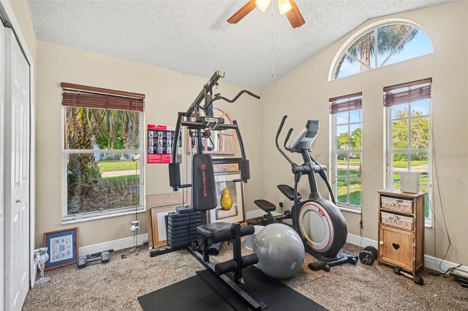 550 KANGLEY AVE, DELTONA, FL, 32738