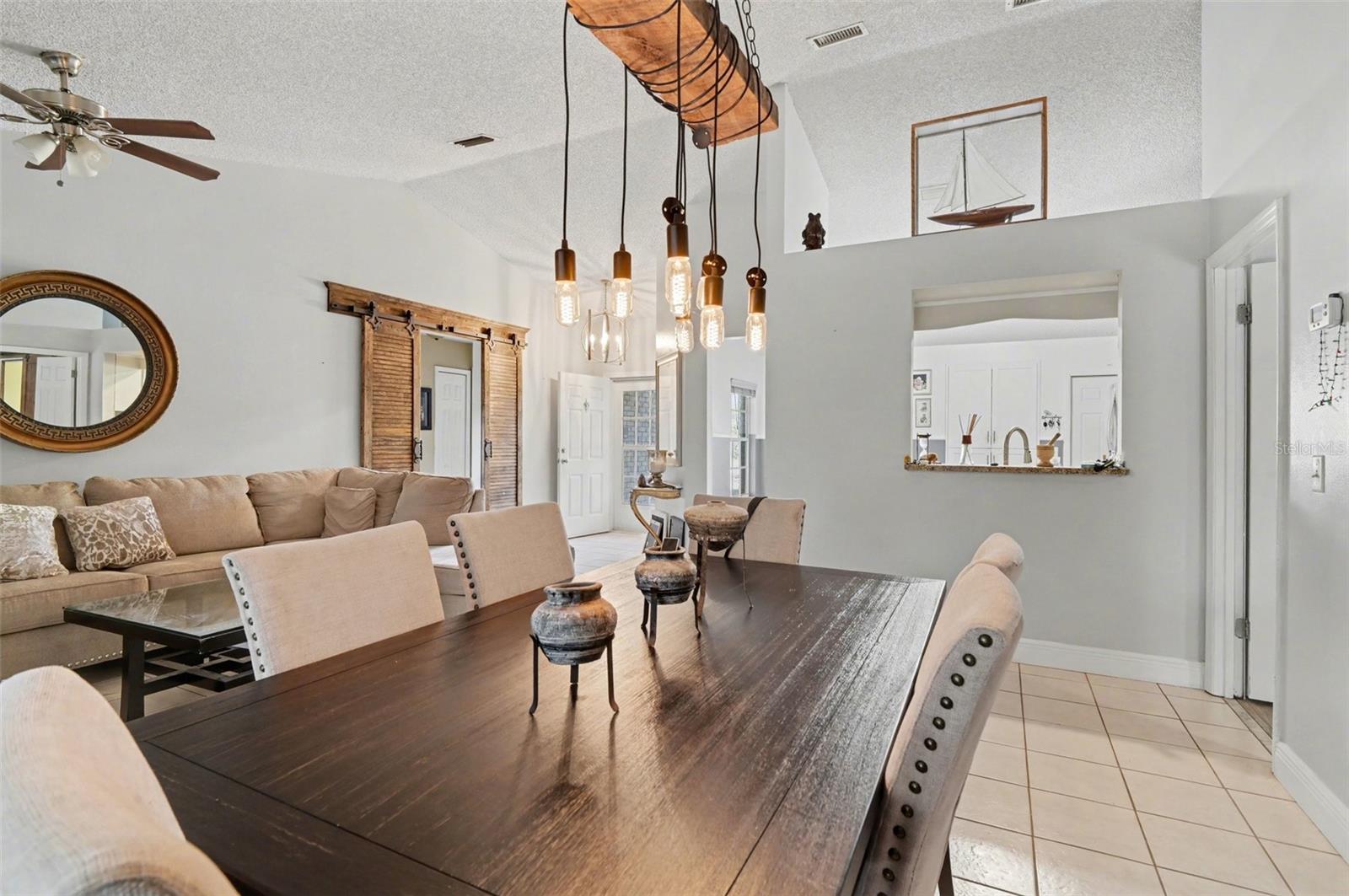 550 KANGLEY AVE, DELTONA, FL, 32738