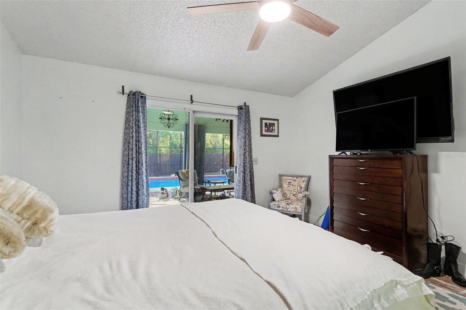 550 KANGLEY AVE, DELTONA, FL, 32738