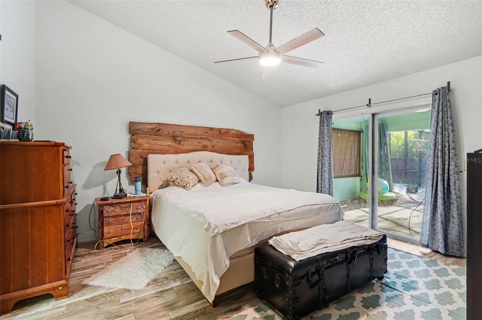 550 KANGLEY AVE, DELTONA, FL, 32738