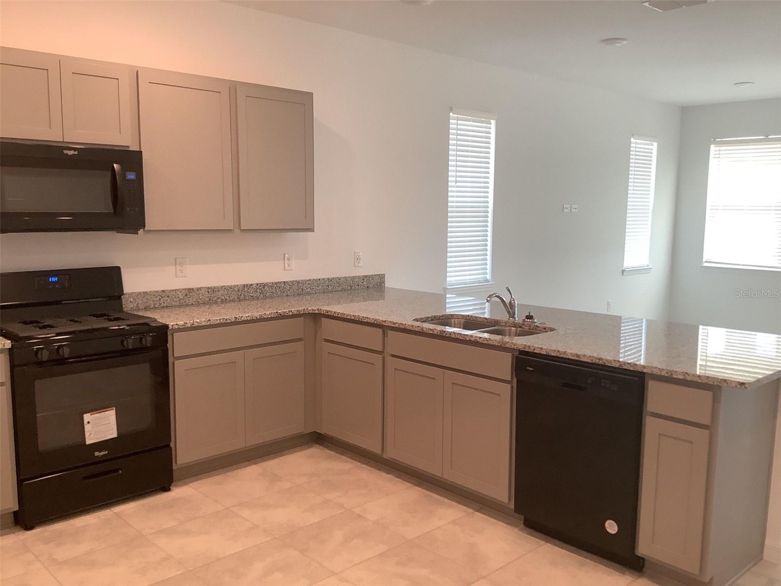 CALESA TOWNSHIP ROAN HILLS PH, OCALA, FL, 34474