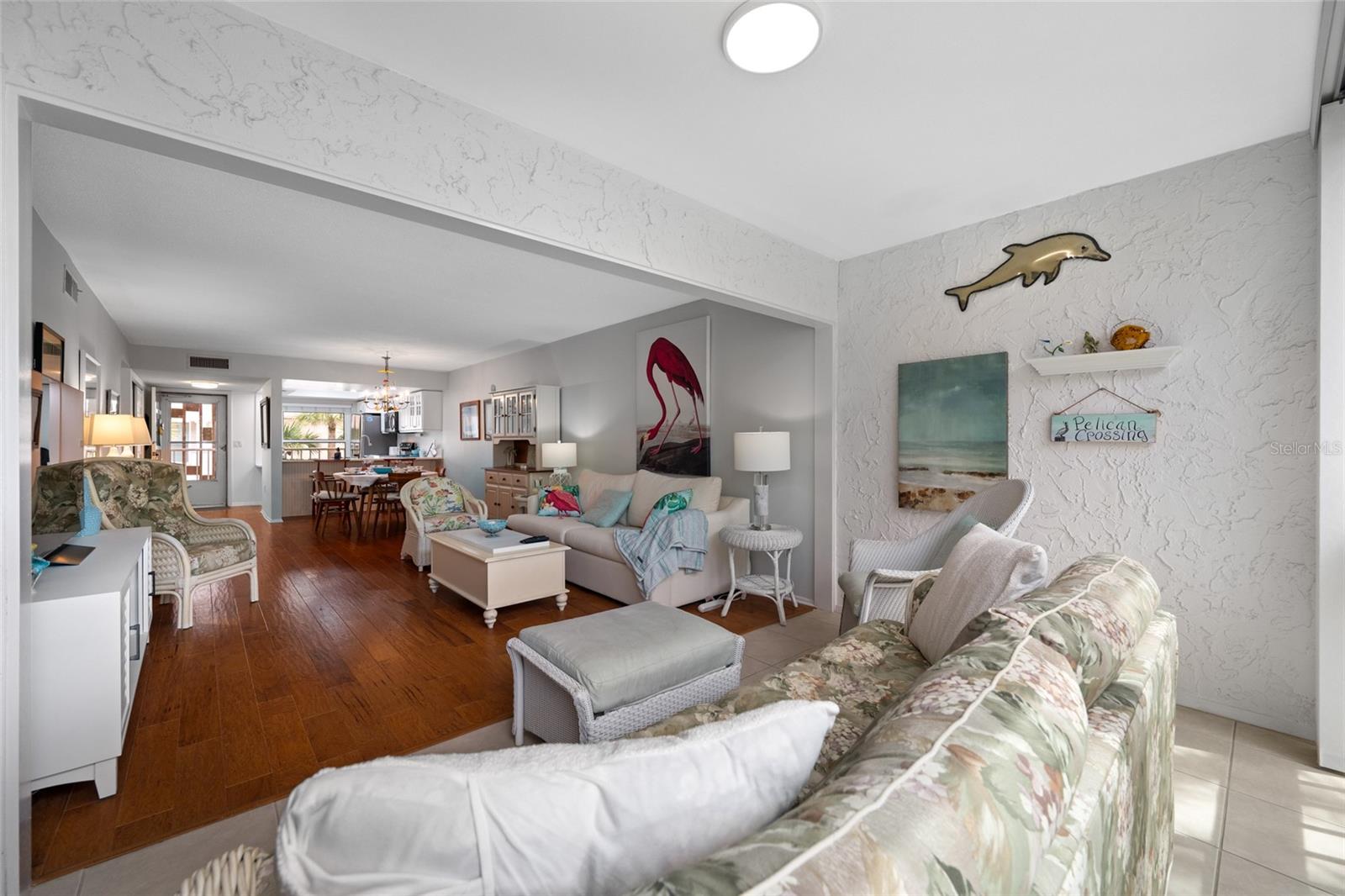 121 ISLAND WAY #323, CLEARWATER BEACH, FL, 33767