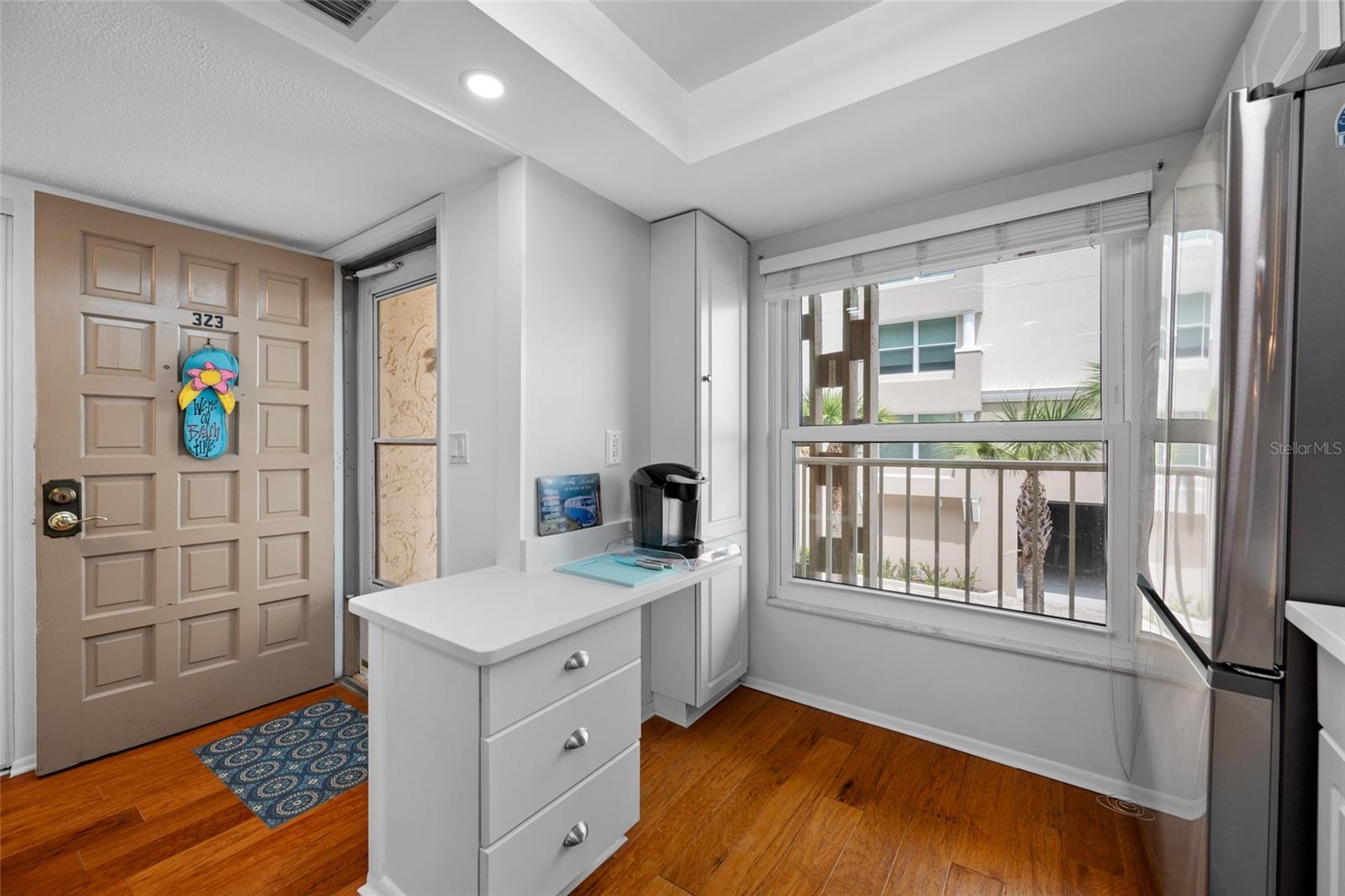 121 ISLAND WAY #323, CLEARWATER BEACH, FL, 33767