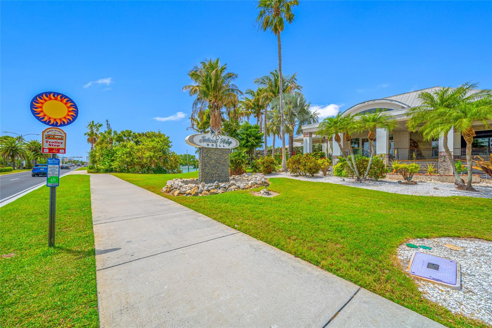 121 ISLAND WAY #323, CLEARWATER BEACH, FL, 33767