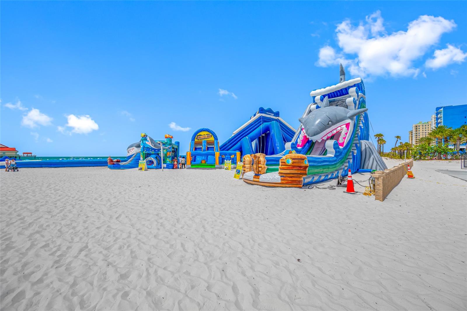 121 ISLAND WAY #323, CLEARWATER BEACH, FL, 33767