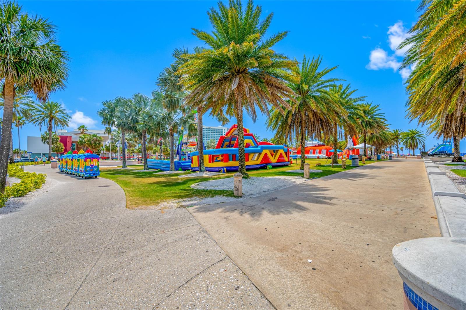 121 ISLAND WAY #323, CLEARWATER BEACH, FL, 33767