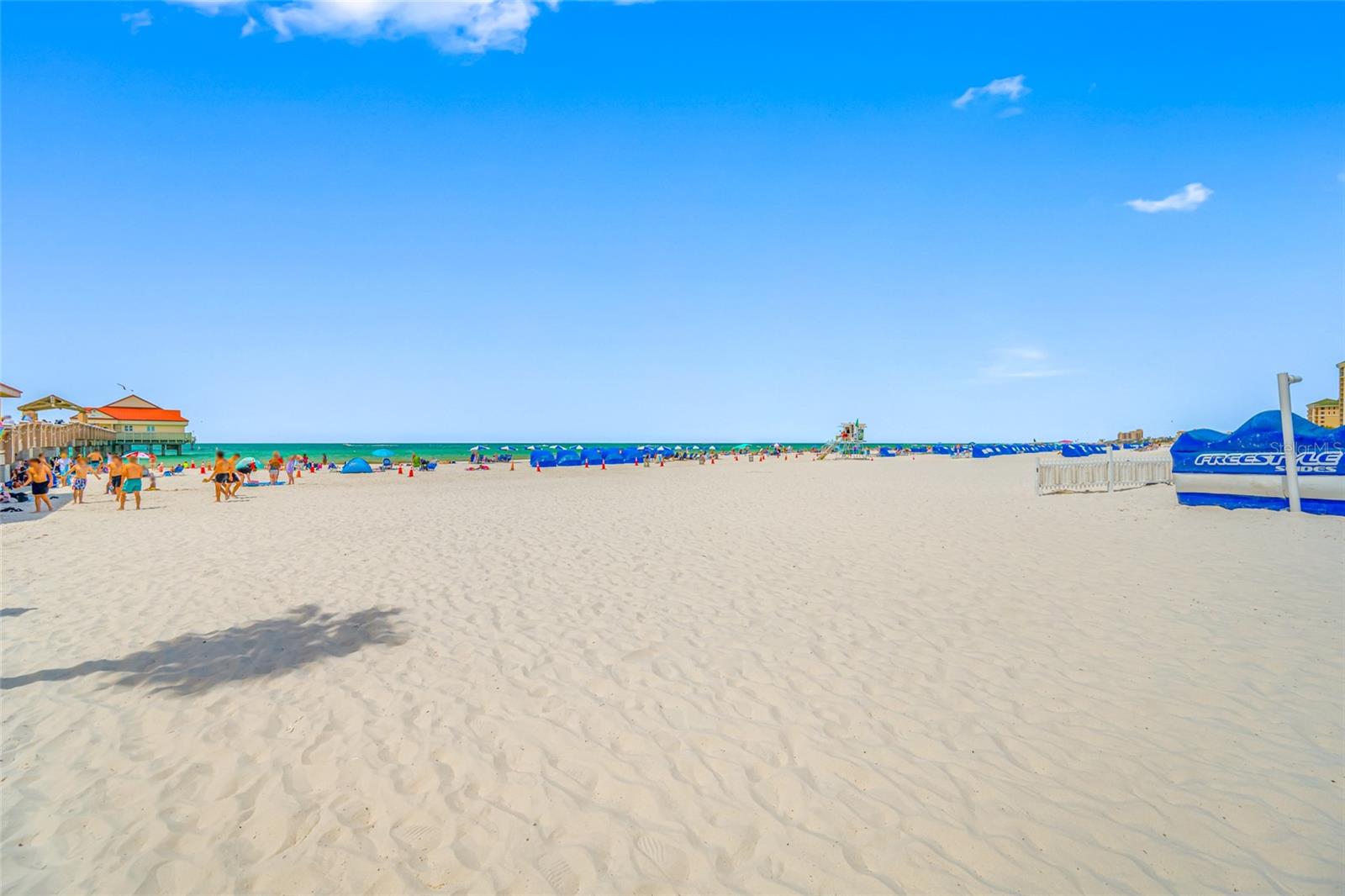 121 ISLAND WAY #323, CLEARWATER BEACH, FL, 33767