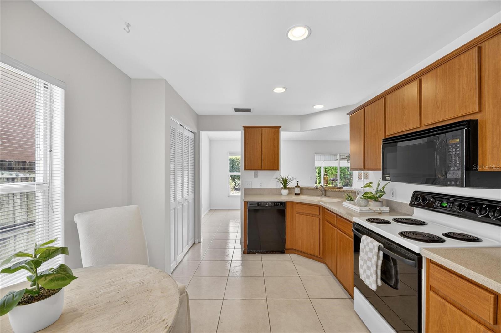 9780 FOX CHAPEL RD, TAMPA, FL, 33647