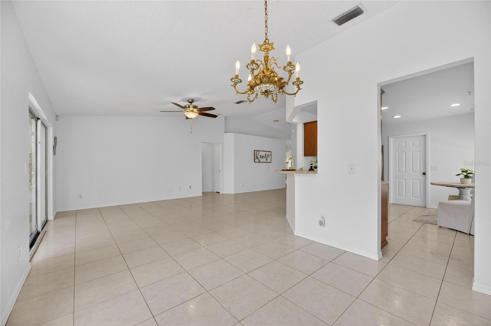 9780 FOX CHAPEL RD, TAMPA, FL, 33647